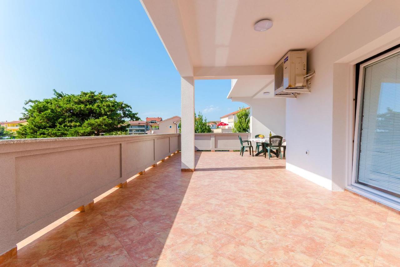 Apartments Ruza-Rajska Beach Lopar Ngoại thất bức ảnh