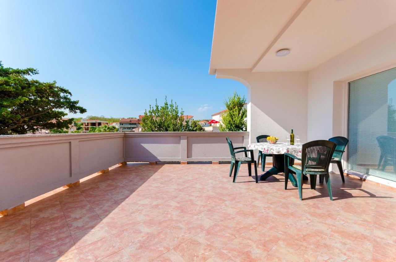 Apartments Ruza-Rajska Beach Lopar Ngoại thất bức ảnh